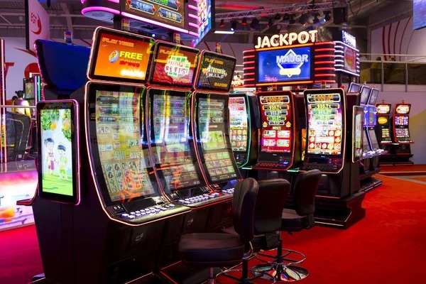 toto328 slot games display showing Aviator, Sweet Bonanza, Gates of Olympus, and other titles